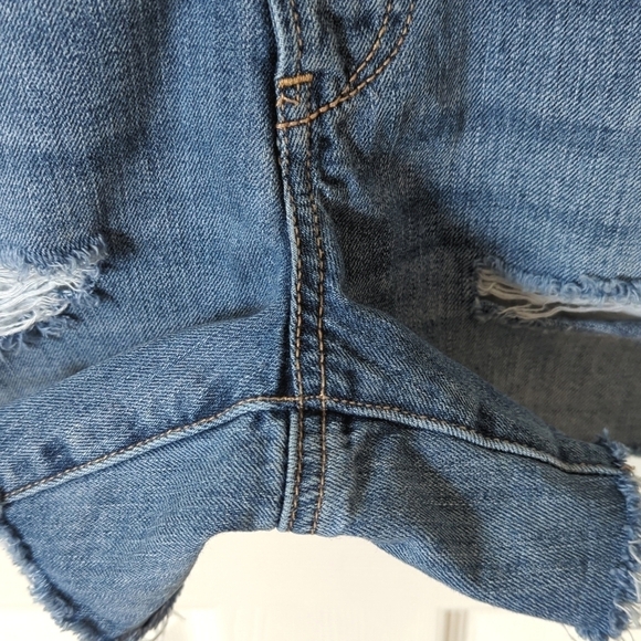 American Eagle Classic Medium Wash Distressed Cut Off Denim Short Bib Overalls S - Picture 10 of 15